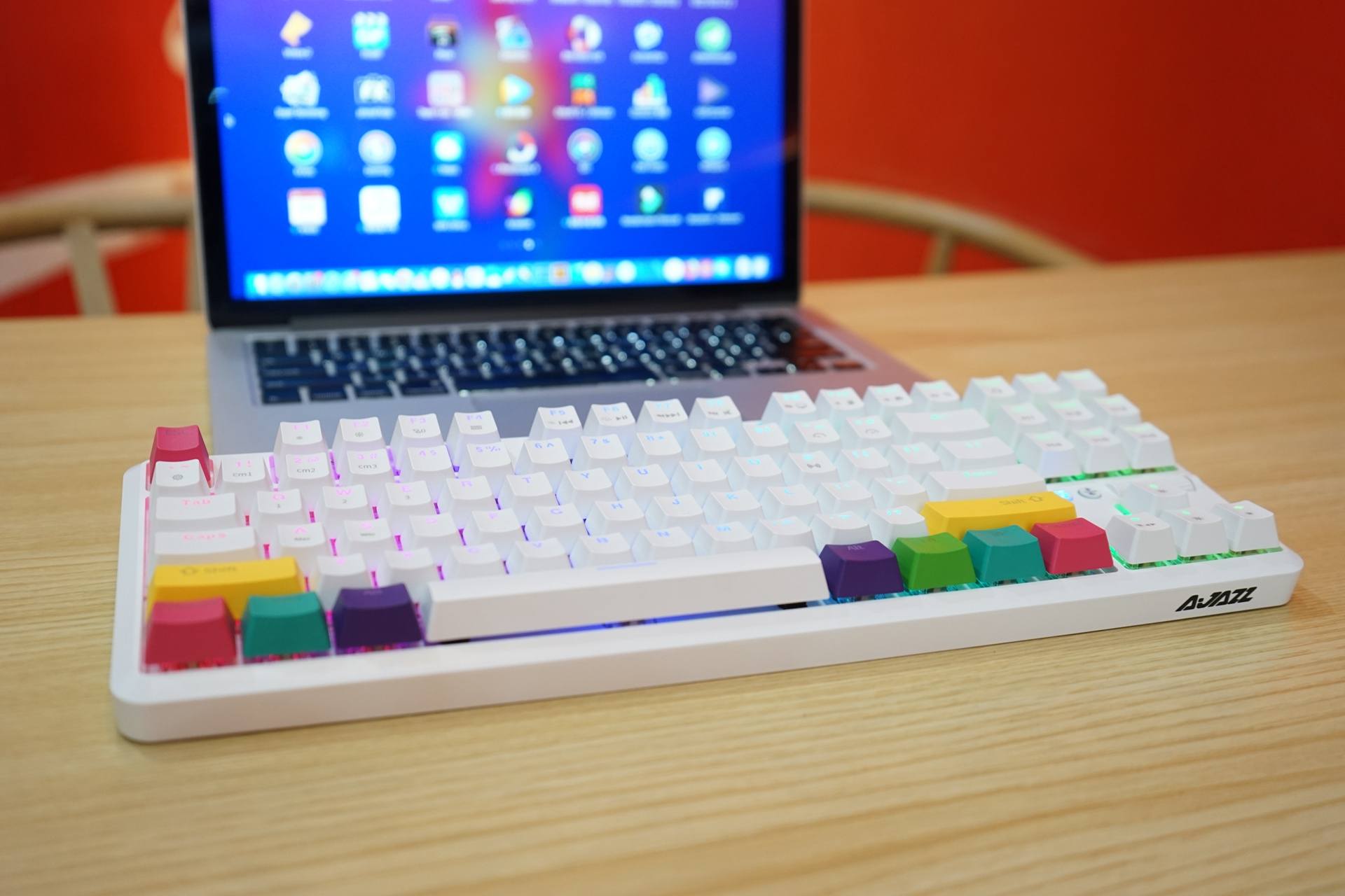 键盘可以这样玩,黑爵ak35i机械键盘怎么热插拔