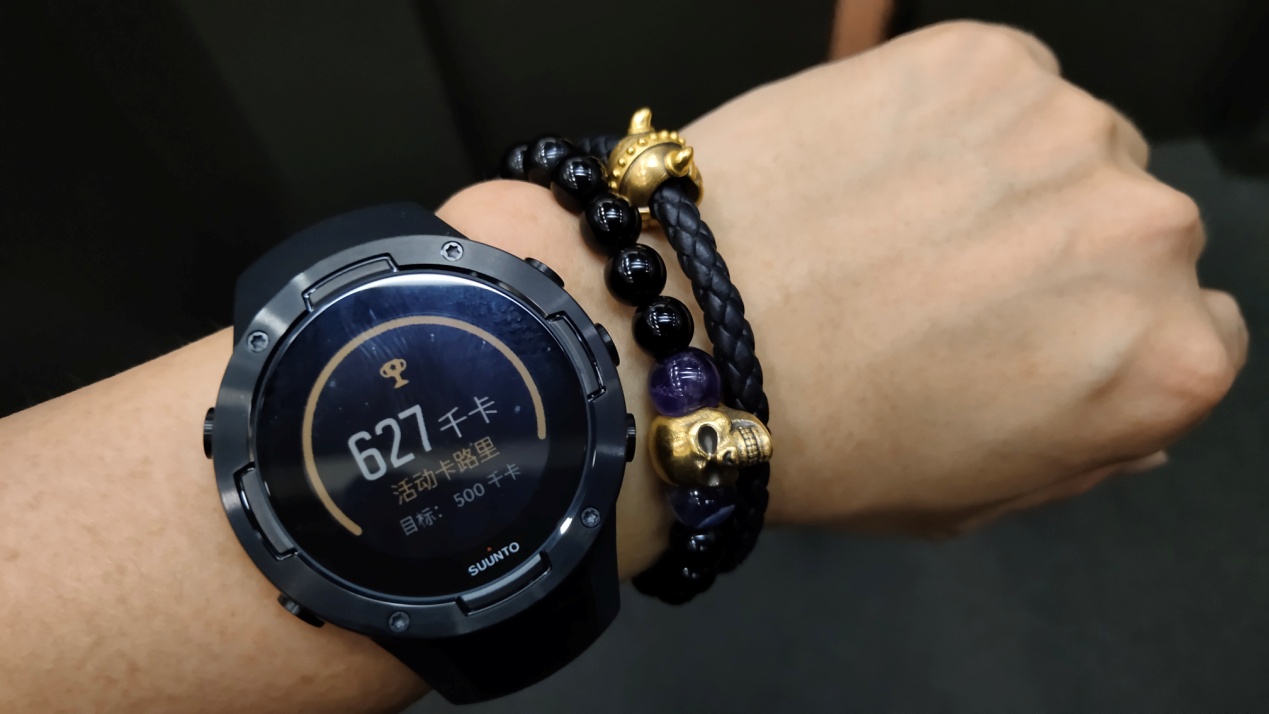 颂拓suunto3fitness智能手表功能,颂拓5专业智能腕表评测