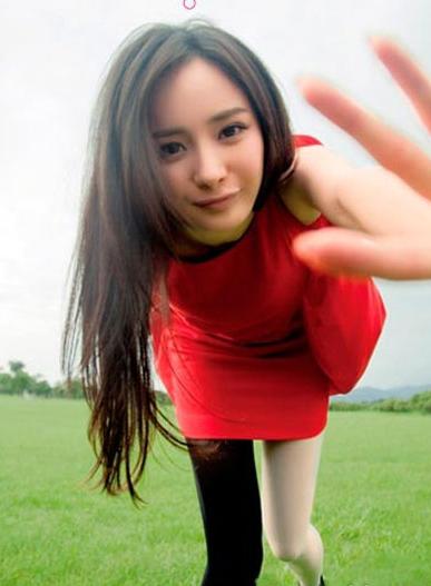 关晓彤小姐姐全部视频,关晓彤阴阳袜