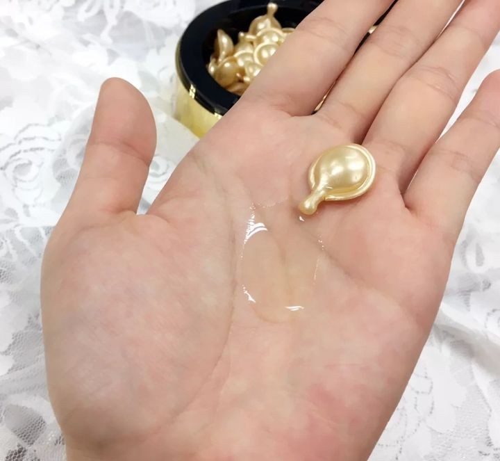 大牌护肤品测评红黑榜推荐,护肤品测评红黑榜提亮肤色