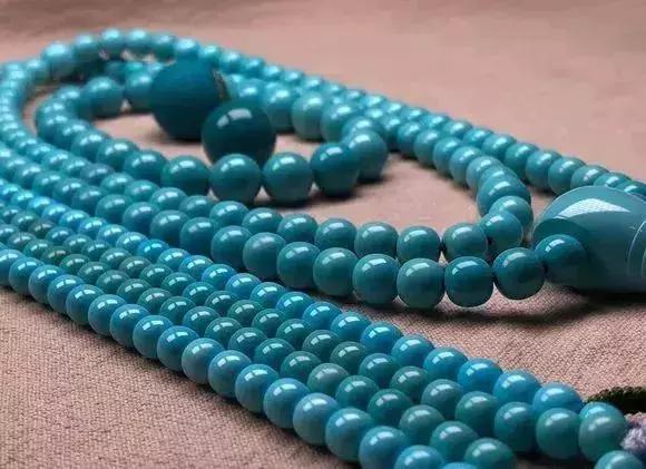 猪年戴什么好运,狗年今年佩戴什么手串