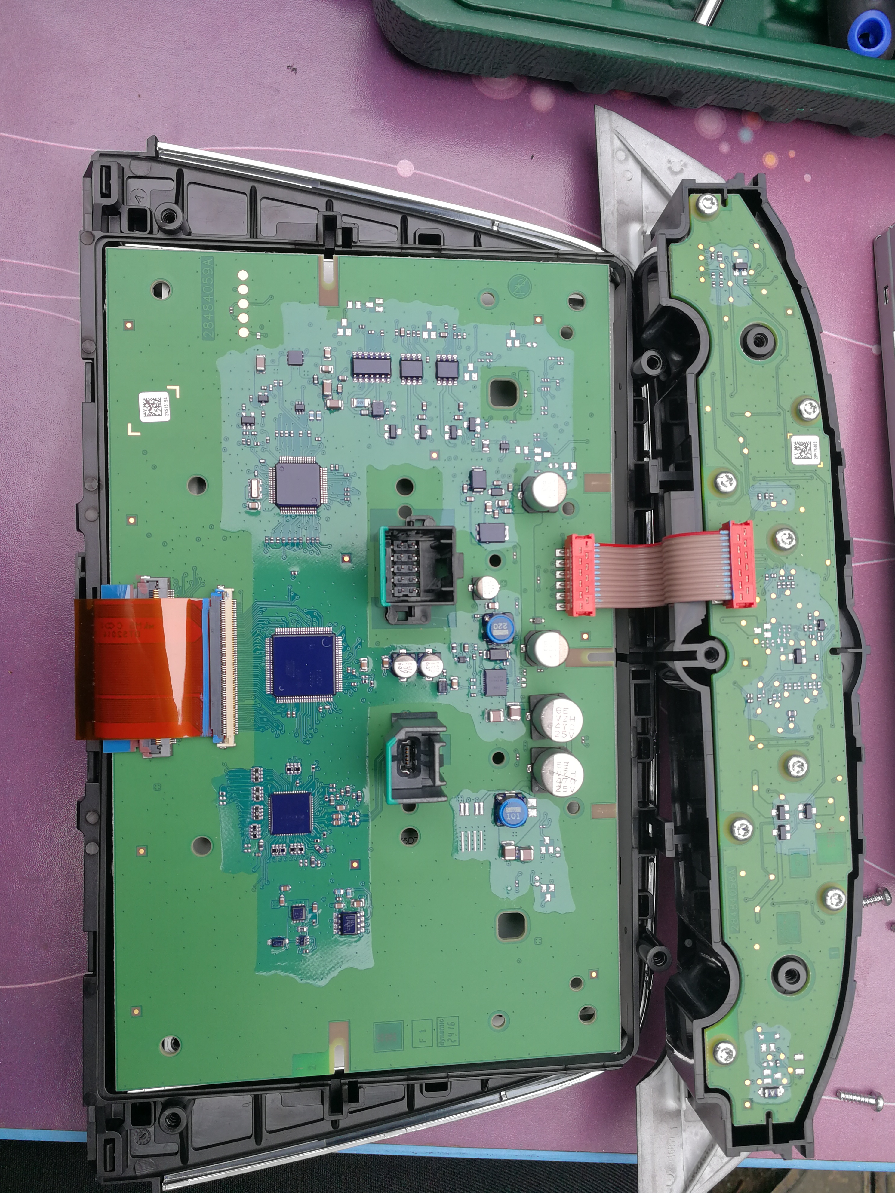 威朗中控黑屏的自我修复,威朗原车黑屏修复