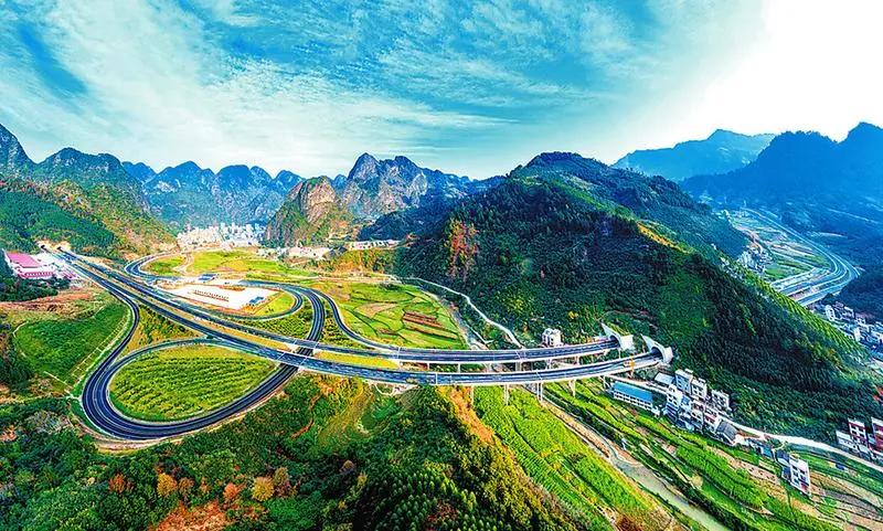 2020年广西有多少个千亿投资项目,广西重大投资3万亿