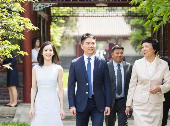 老公婚外情如何挽回,老公婚外情怎样挽回