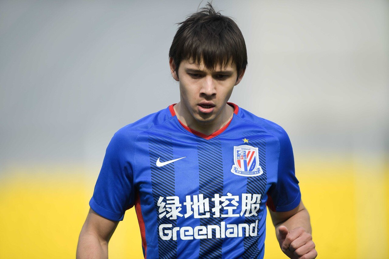 鲁能足球青训名单,陈威足球