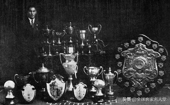 上世纪60年代，亚洲球王李惠堂荣膺亚足联秘书长、国际足联副主席