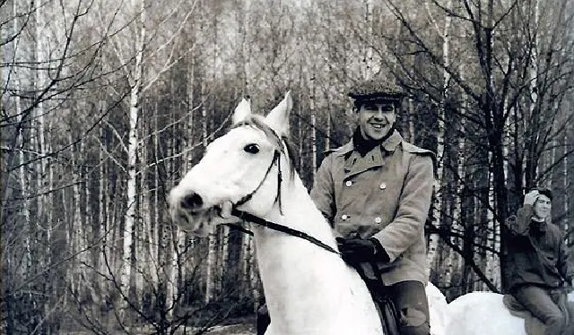 普京评价俄罗斯外长拉夫罗夫,普京对拉夫罗夫的态度