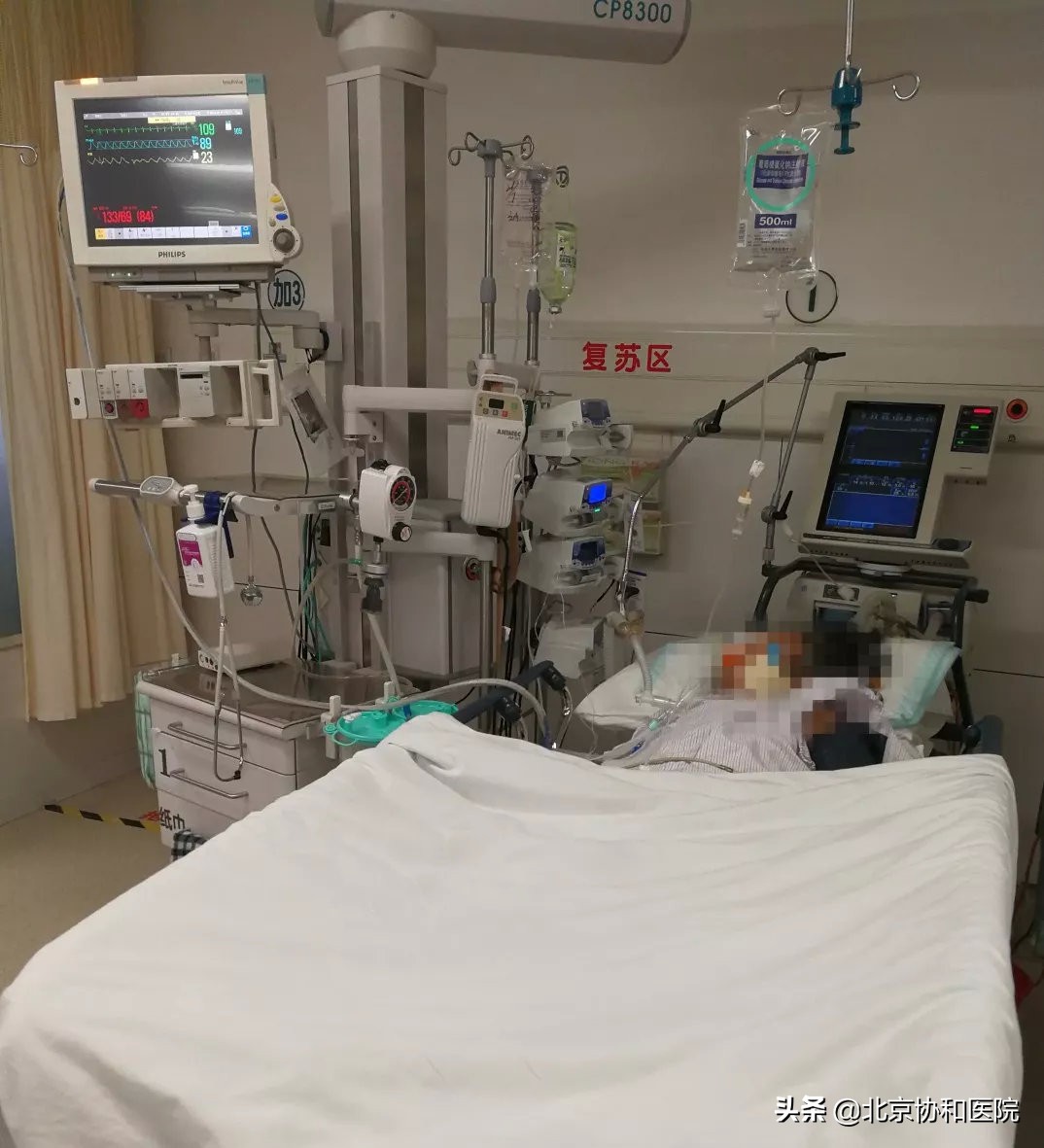 荆州95后护士救人,90后护士路边救人