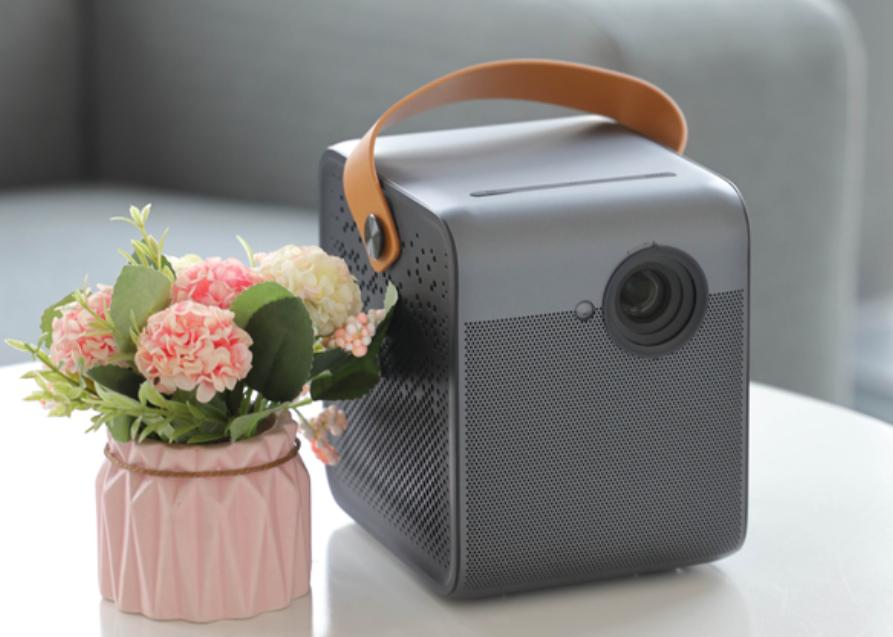 投影仪家用高清超清租房必备,投影仪家用高清超清第一名测评