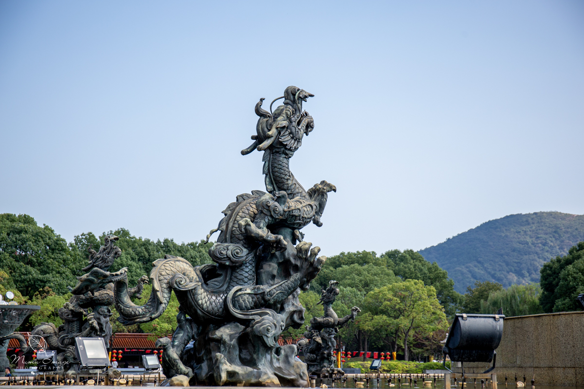 无锡灵山大佛抱佛脚视频,无锡灵山抱佛脚排队多久