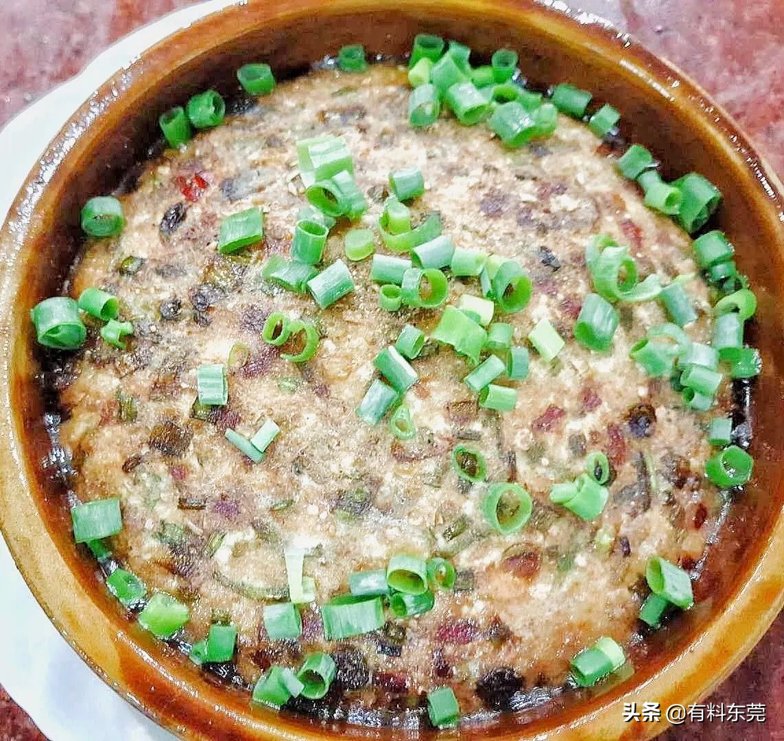 东莞某高校门口有间大排档，让你心甘情愿吃到怀孕!!