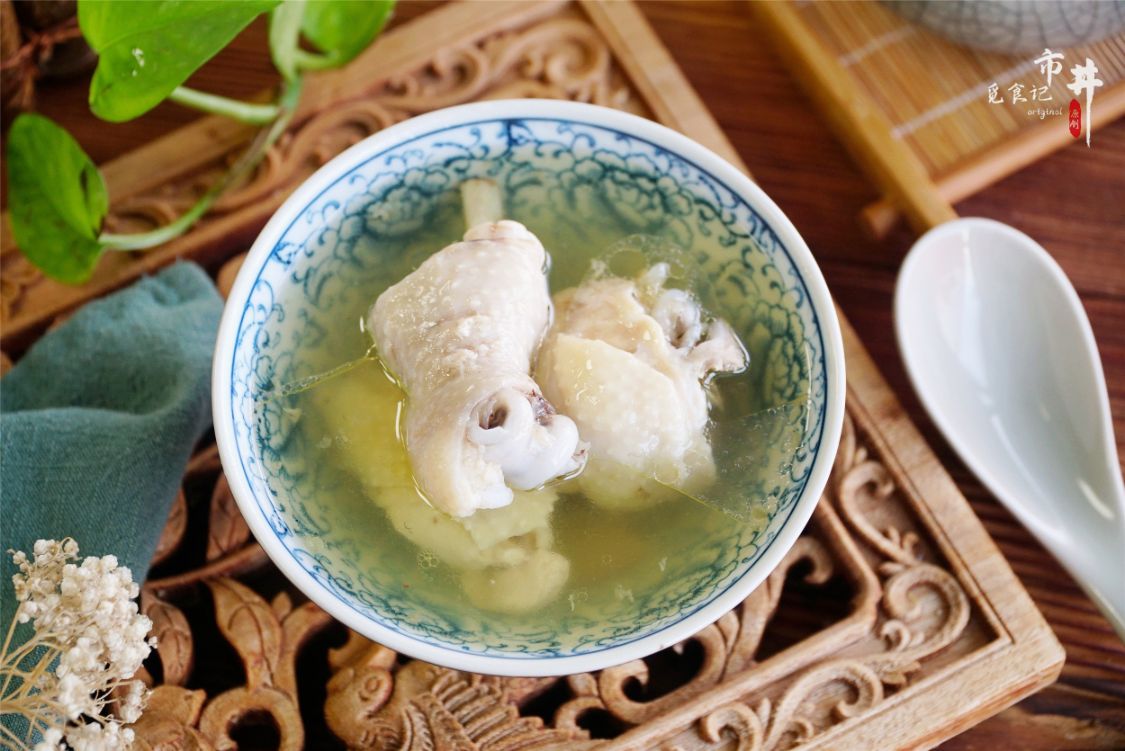 煮鸡汤最好吃的做法,鲜香鸡汤的做法