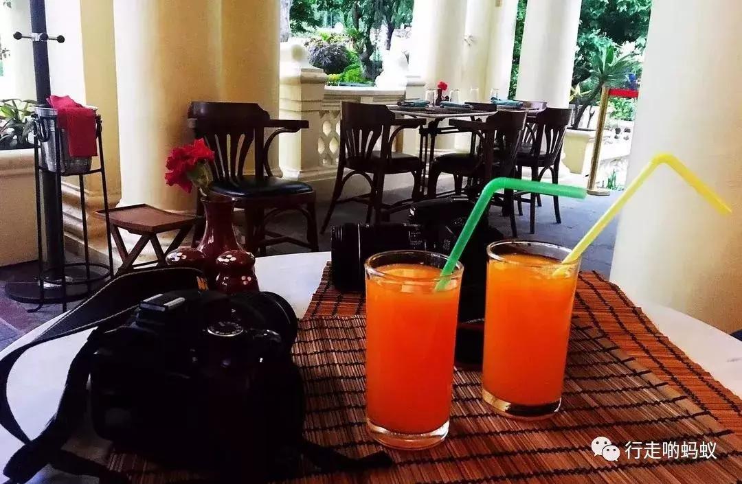 爱旅行女孩的八大优点，你有几个？