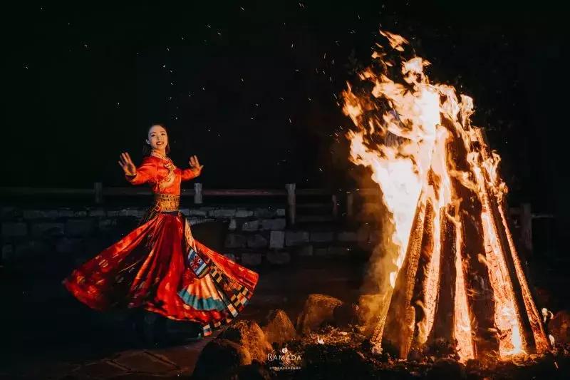 古尔沟温泉小镇,古尔沟温泉小镇值得去吗