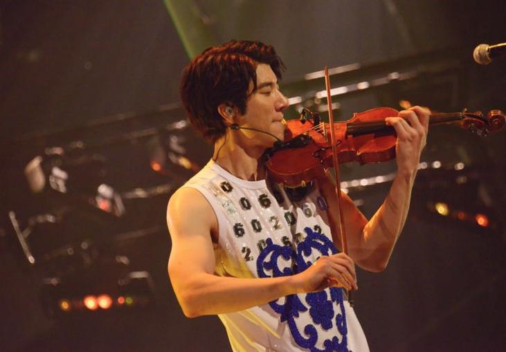 唱歌技巧和发声方法怎样练习唱歌,初学声乐女生怎样学发声