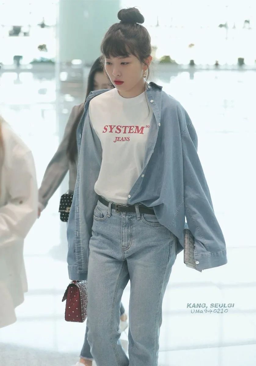 jennie穿搭冬香奈儿,求jennie同款衣服