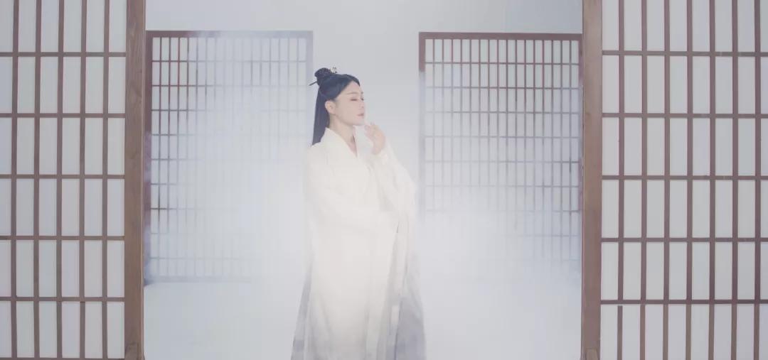 衣冠中的华夏汉服,汉服正式改名为华夏衣冠