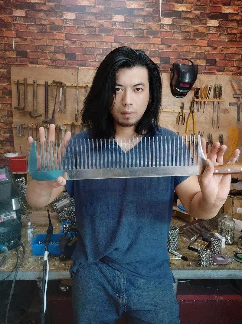 乡村网红一个月能挣多少钱,农村大网红能赚多少钱