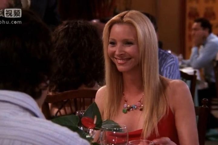 老友记专栏:PheobeBuffay世界以痛吻她,她却报之以歌