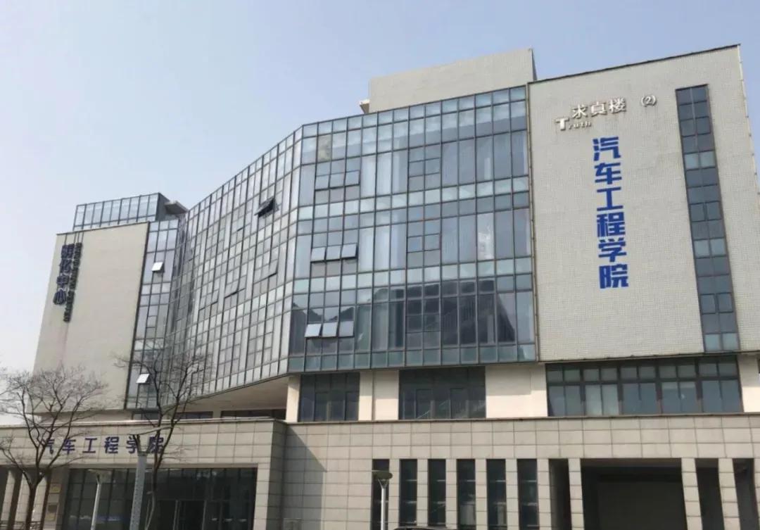 【招生专辑】走进学院：来汽车学院，感受速度与激情！