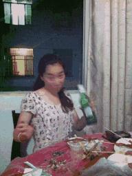 开心一刻gif搞笑动图,搞笑gif段子看起来能量满满