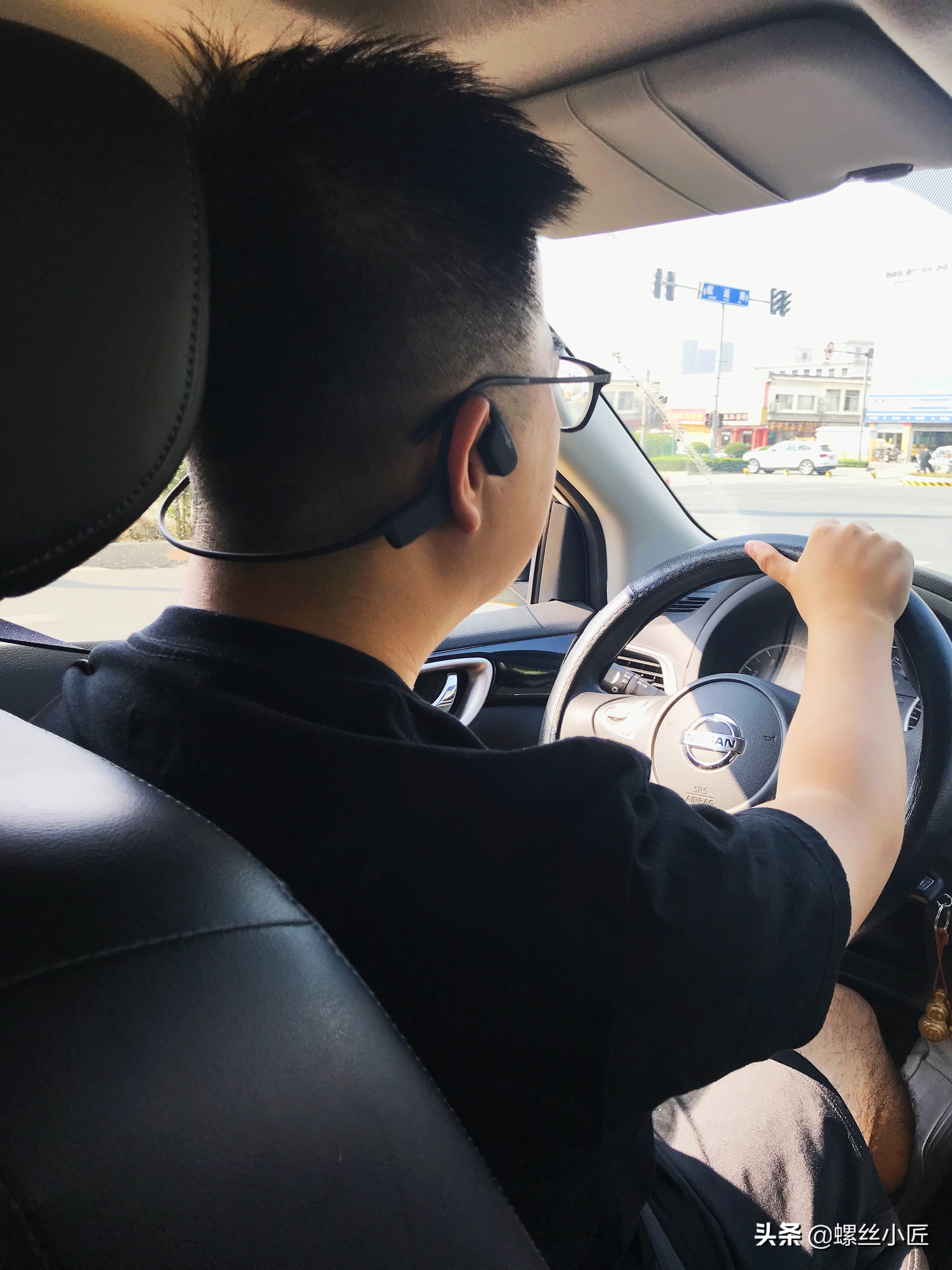 悦耳便携式尽在Xtrainerz运动骨传导MP3*放播**器