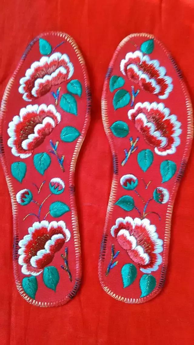 好看的刺绣鞋垫图案大全,刺绣鞋垫100种图片