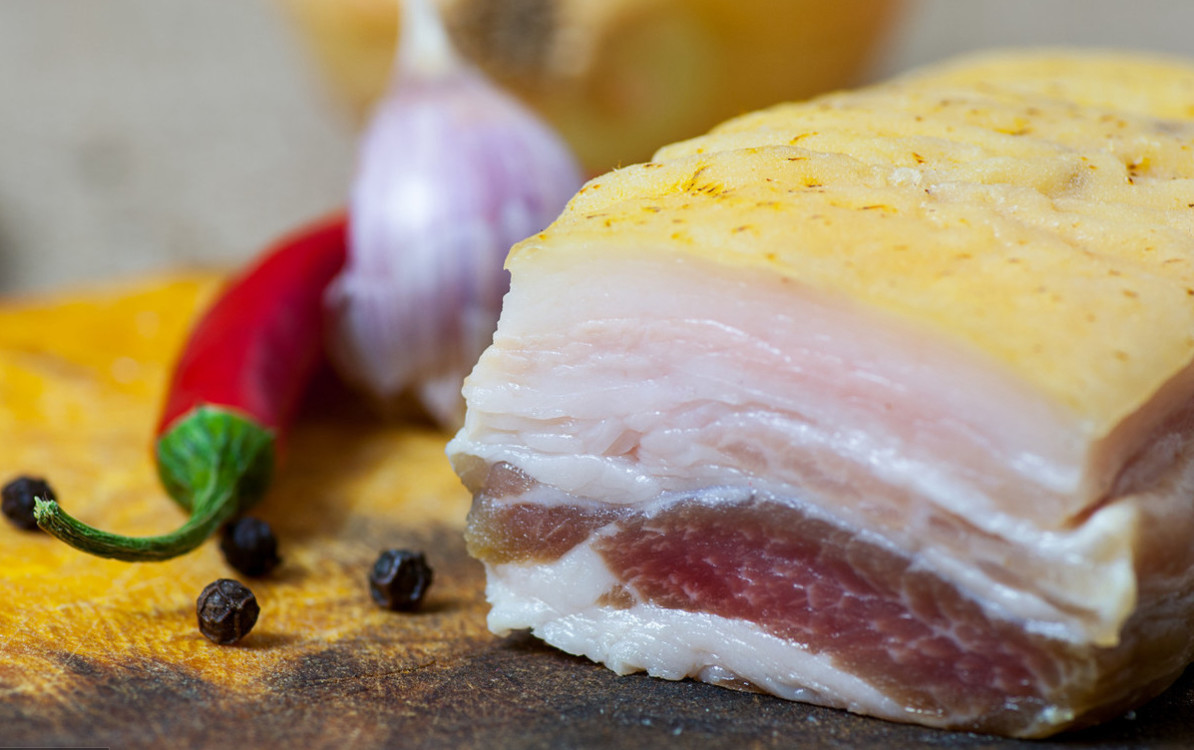 便秘要少吃肉吗,经常便秘要少吃什么菜