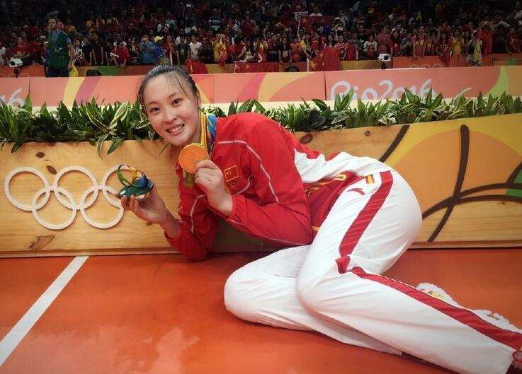 女排惠若琪为什么不参加比赛了,女排真的无缘八强吗