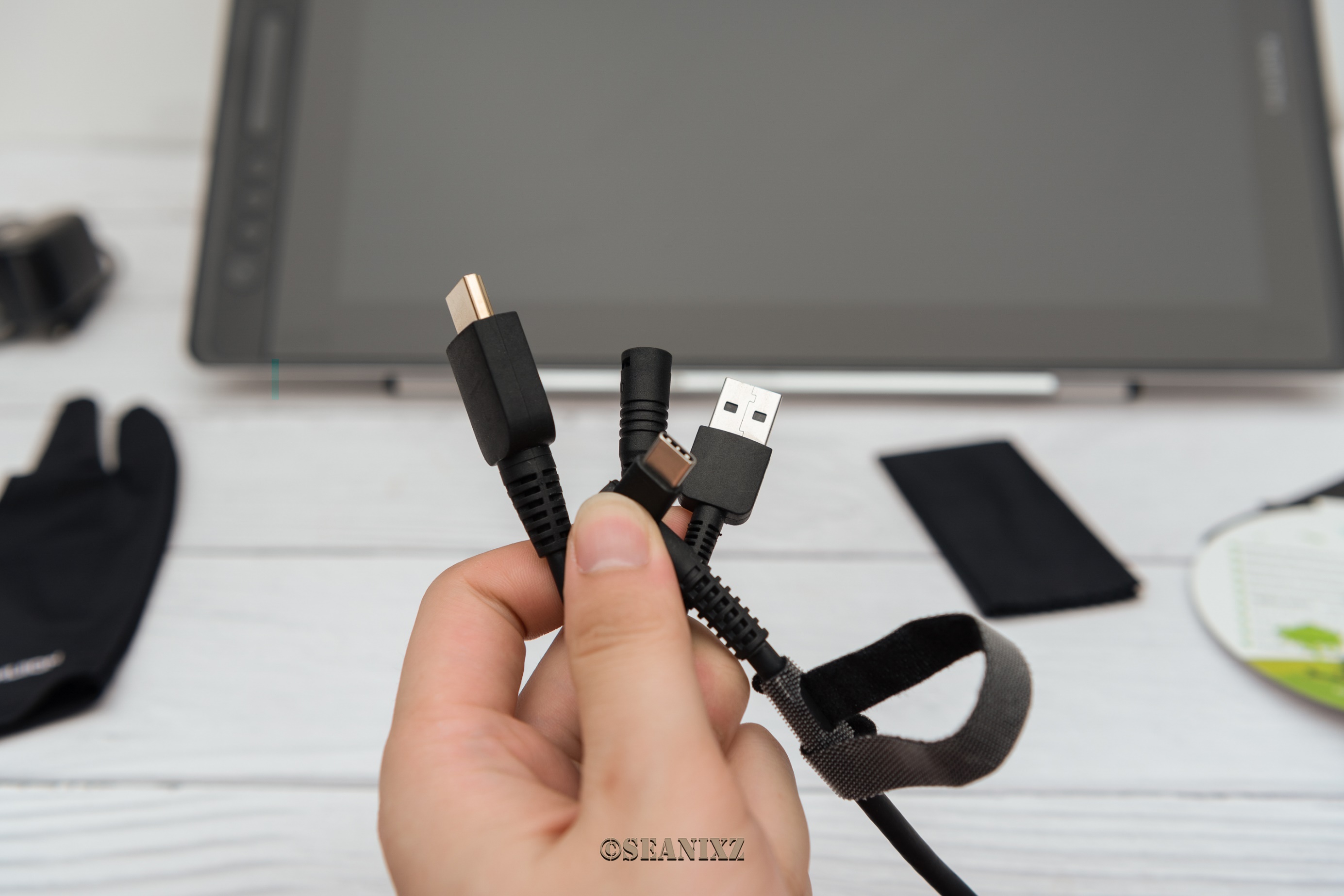 接近真实的纸笔绘画：绘王（HUION）KamvasPro16手绘屏使用体验