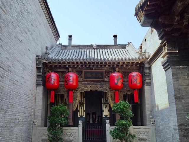 乔家大院是山西最好的大院吗,走进山西乔家大院也很壮观