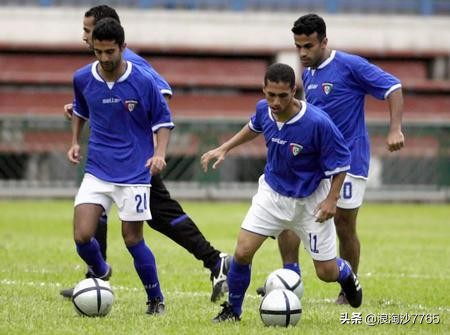 亚洲足球龙争虎斗图片,亚洲足球有啥比赛