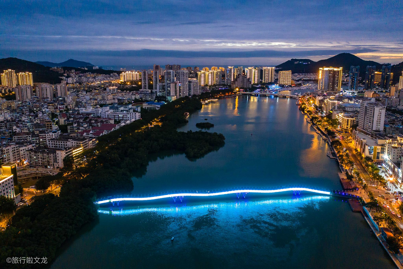 三亚的清晨和晚上,三亚的黄昏美不胜收