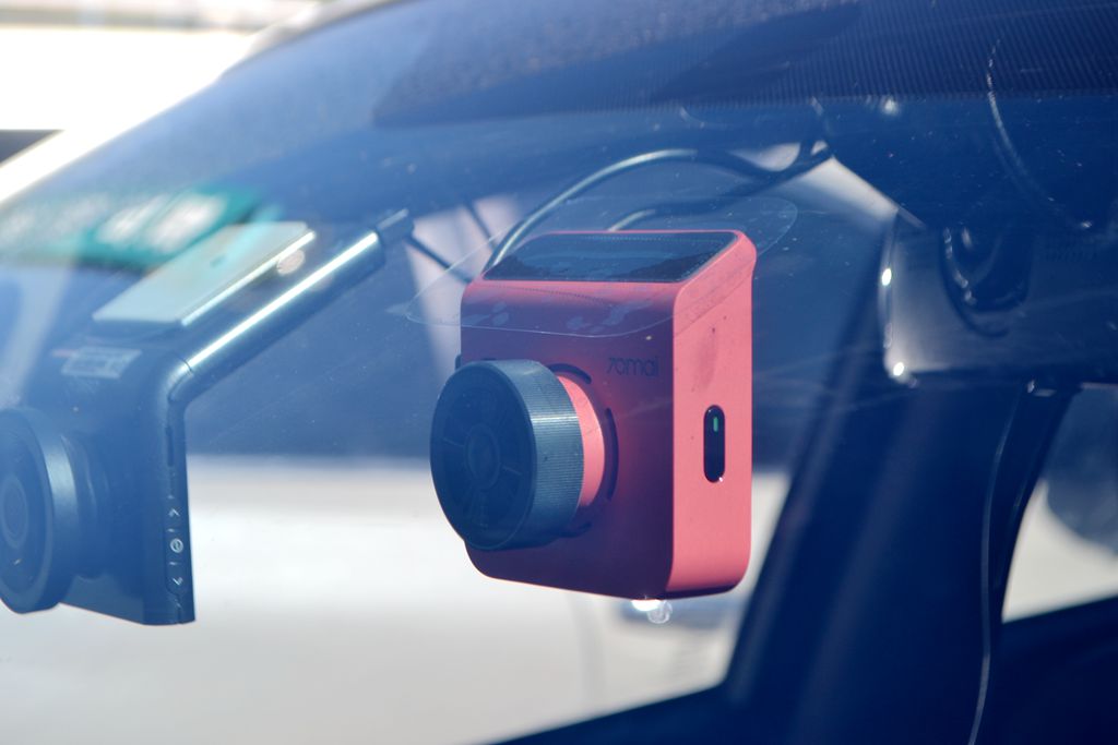 一百多行车记录仪高性价比,行车记录仪900多块钱有必要吗