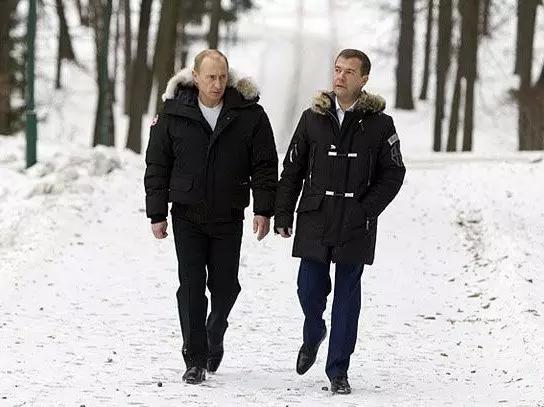 加拿大鹅羽绒服怎么手洗,加拿大鹅canadagoose羽绒服小程序