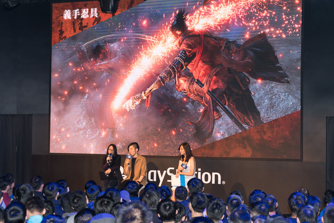 只狼宫崎英年度游戏,宫崎英高试玩只狼