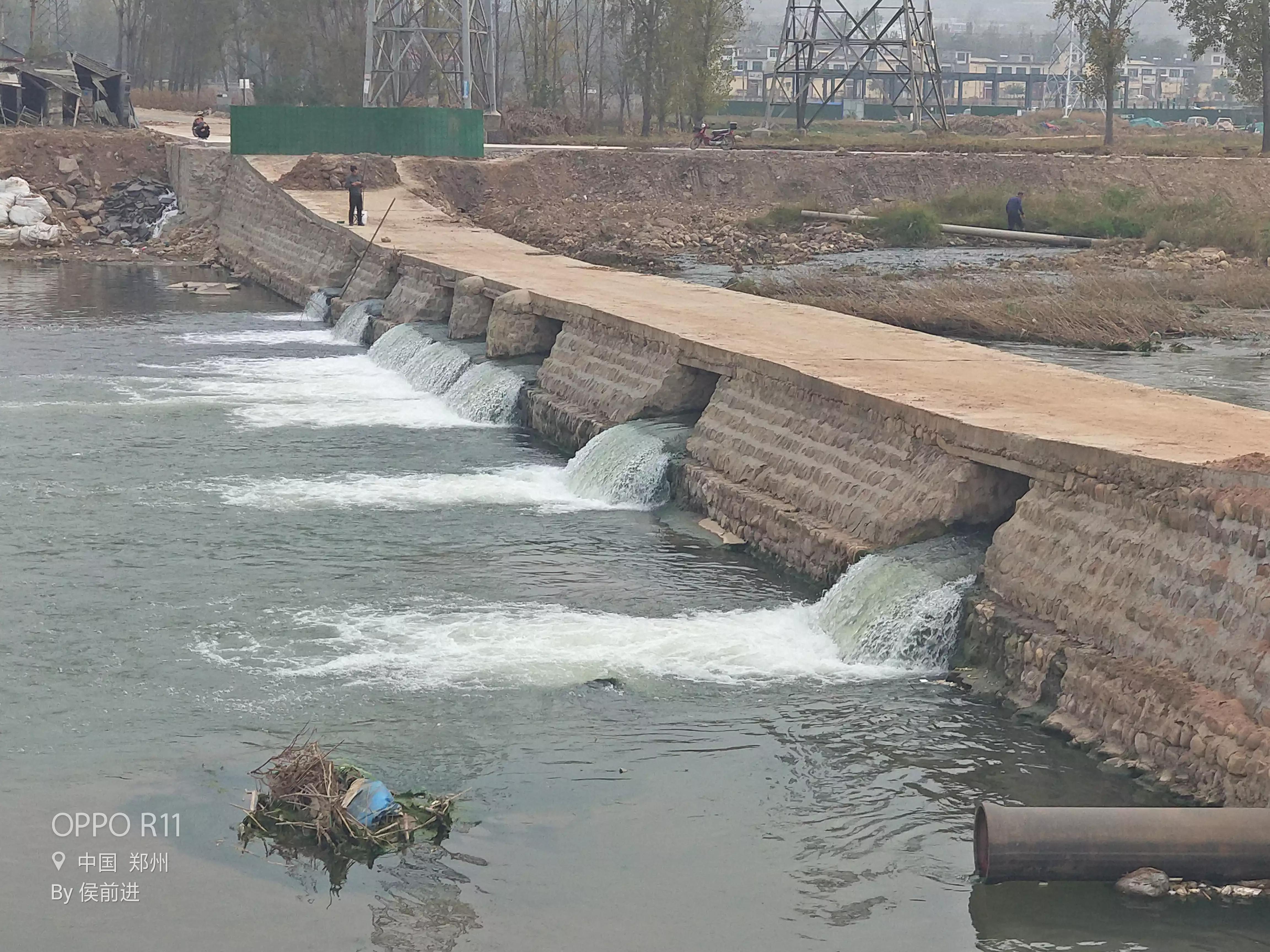 魅力乡村，美丽少妇