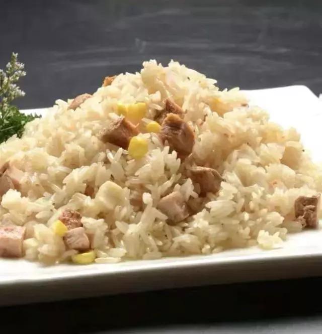 学生党没钱吃饭了怎么办,学生没钱了吃速食省钱