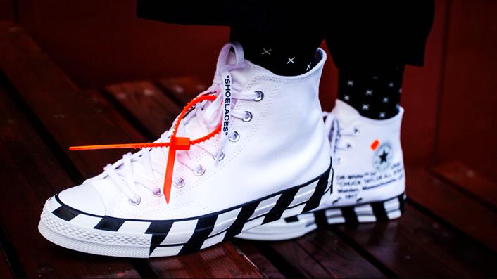 开车穿什么鞋子最好最舒服呢,开车穿哪一双鞋最舒服