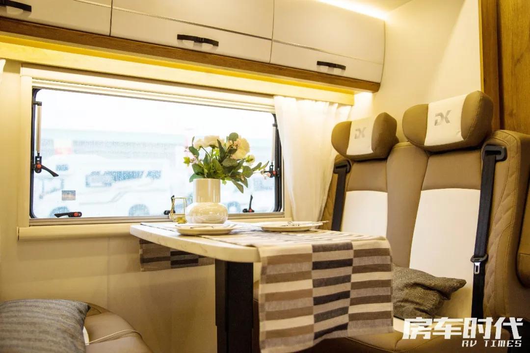 容貌虽变颜值依旧加量不加价的德兴大熊座内外皆有料