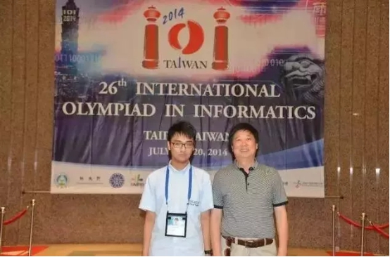 史无前例的满分世界冠军，信奥传奇，是怎样成功的