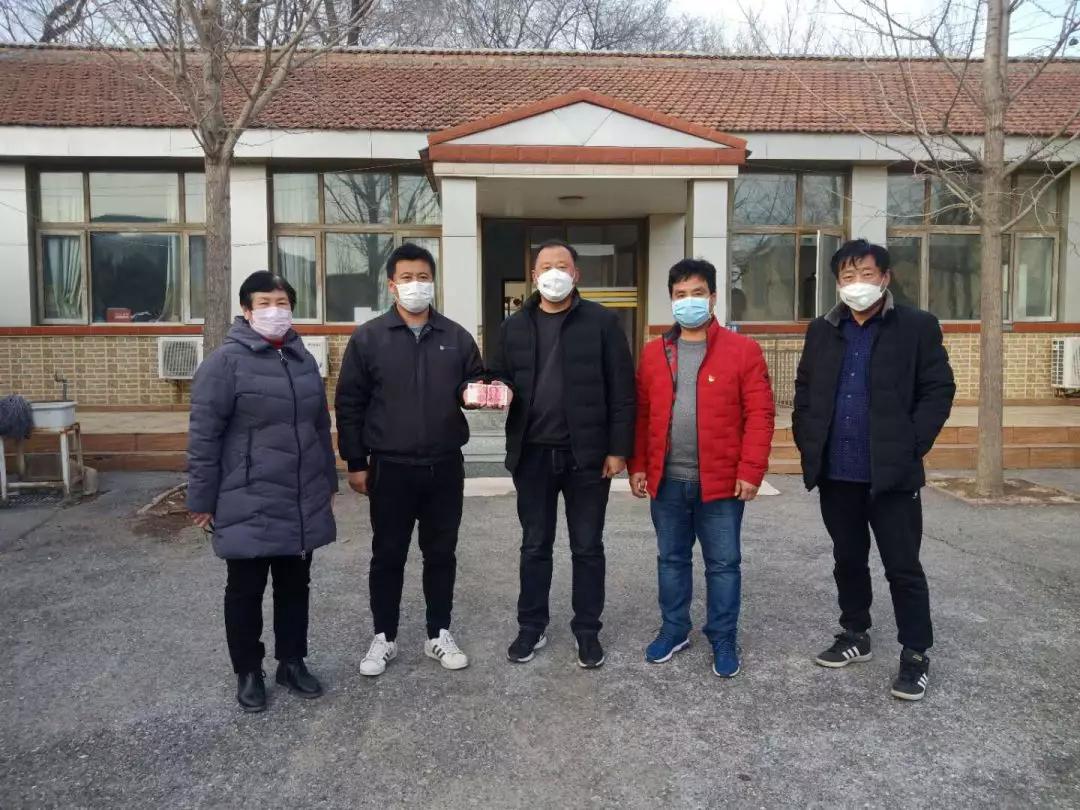 众志成城抗击疫情爱心捐赠暖人心,同舟共济抗疫情爱心捐助暖人心