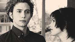 暮光之城贝拉女儿合成照片,暮光之城贝拉死而复生初见女儿