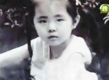 54岁王祖贤美图,亚洲第一长腿女星周慧敏