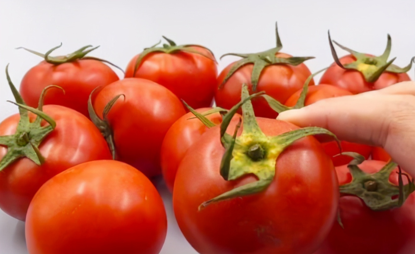 买西红柿的技巧,怎样挑选西红柿才好吃