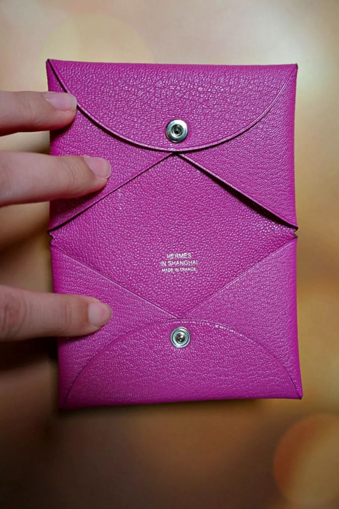 爱马仕buds,爱马仕为啥那么贵