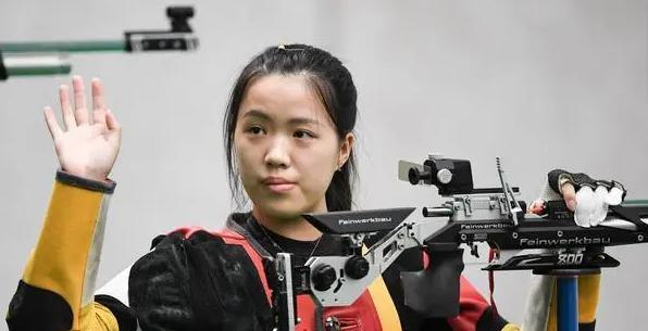 奥运女子射击冠军杨倩简介,杨倩获得奥运冠军