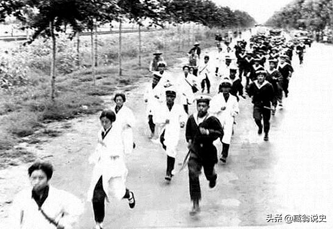 真实还原45年前唐山大地震场景,唐山大地震配葬