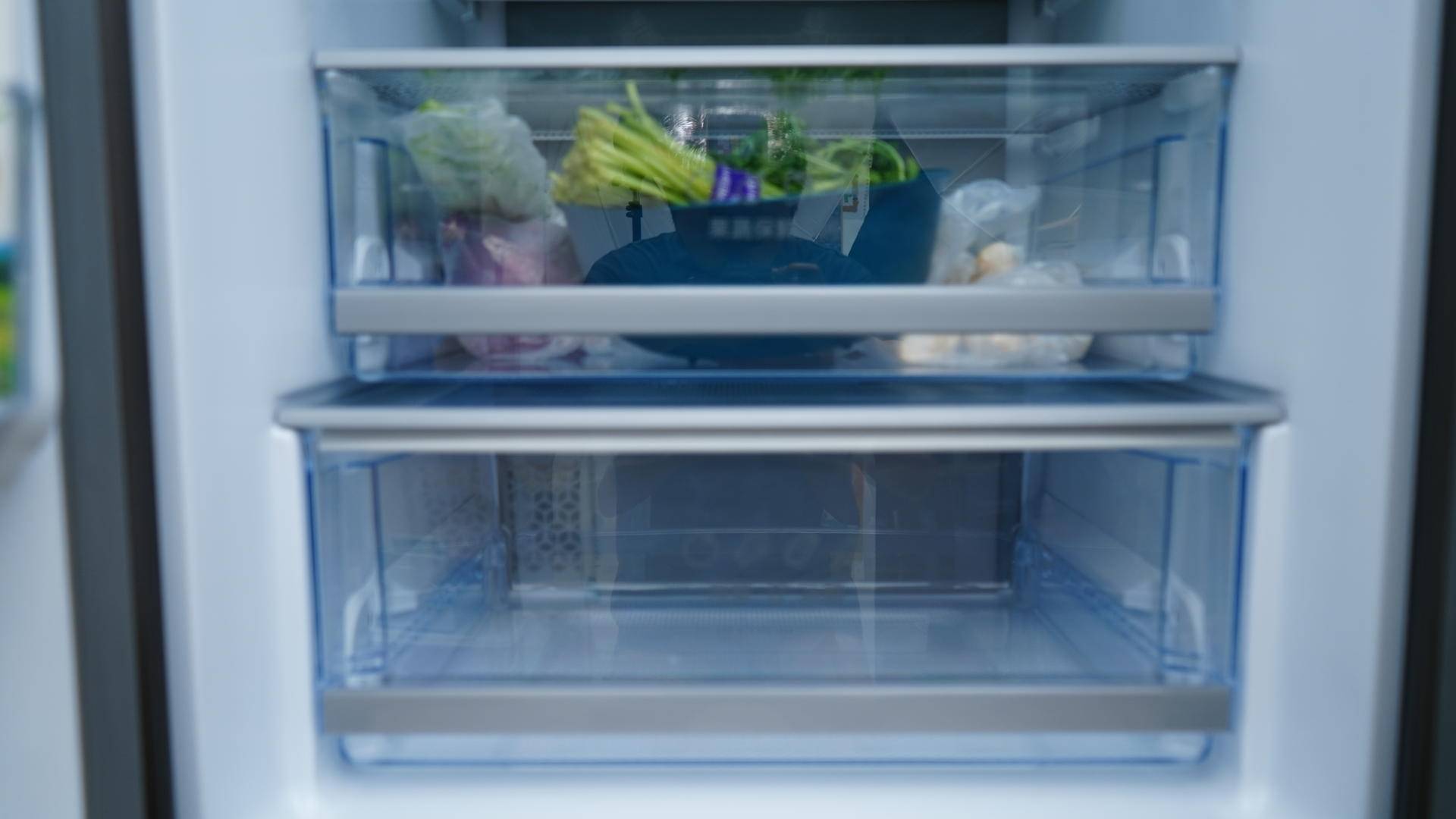 体积不大，容量不小，全域净化，水润微风——海信四门体验