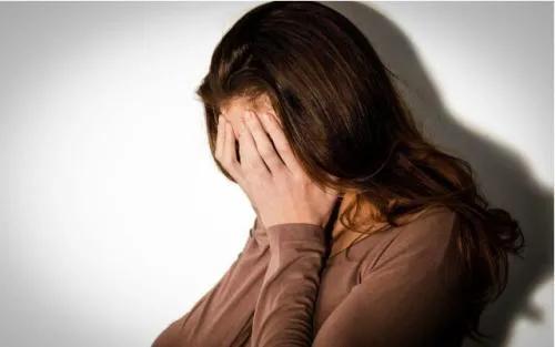 生活中总是很焦虑怎么办,怎么改变自己烦躁和焦虑